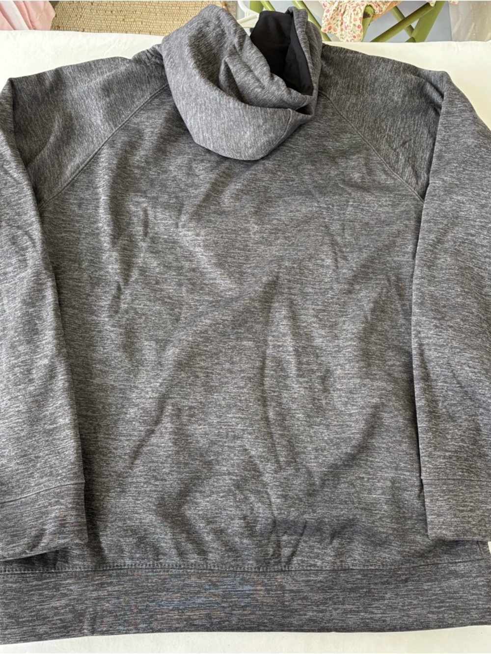 Vandy hoodie, new , with tags - Picture 2 of 6